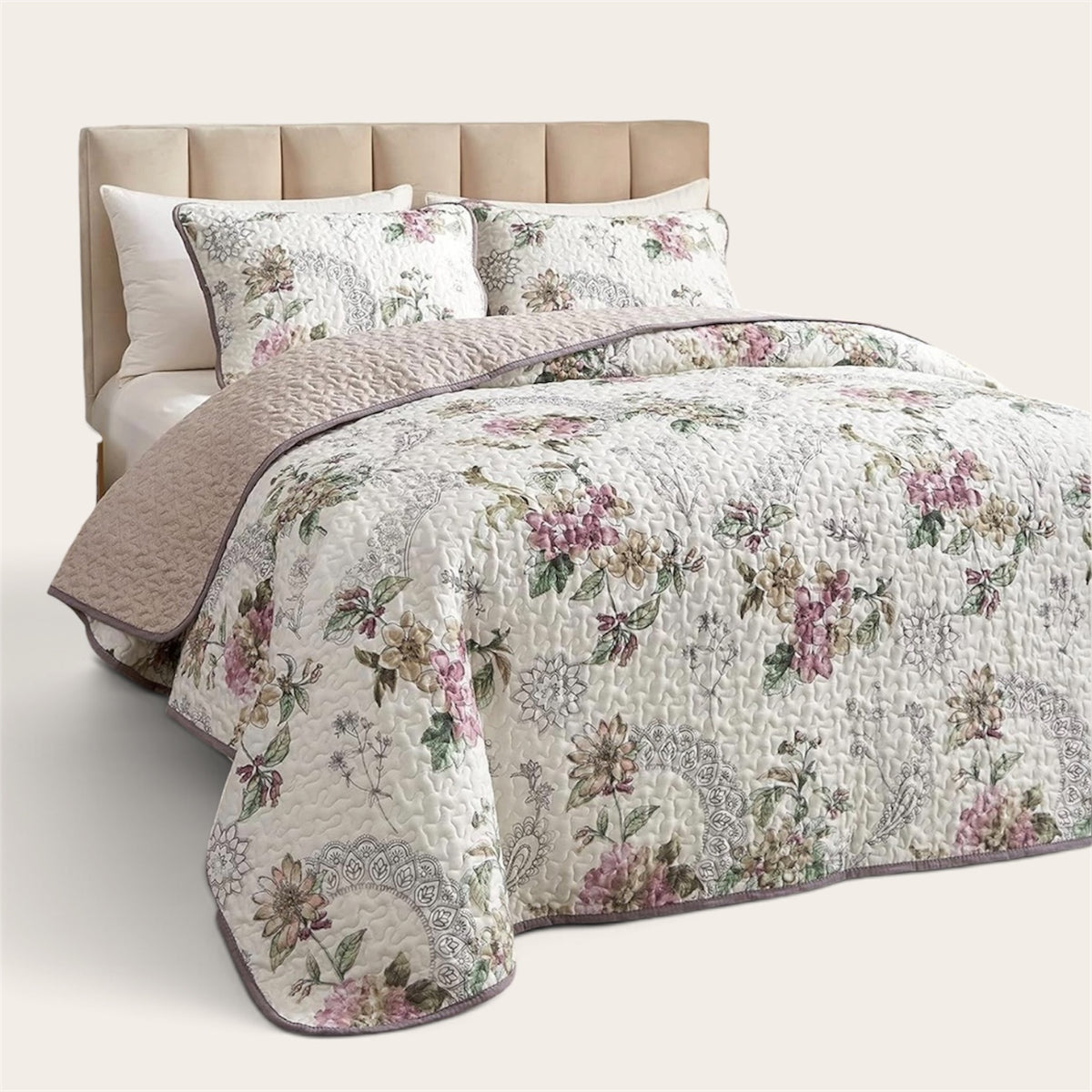 NEW Anthropologie Vintage Floral Reversible Quilt Bedspread Bedding & Sham Set