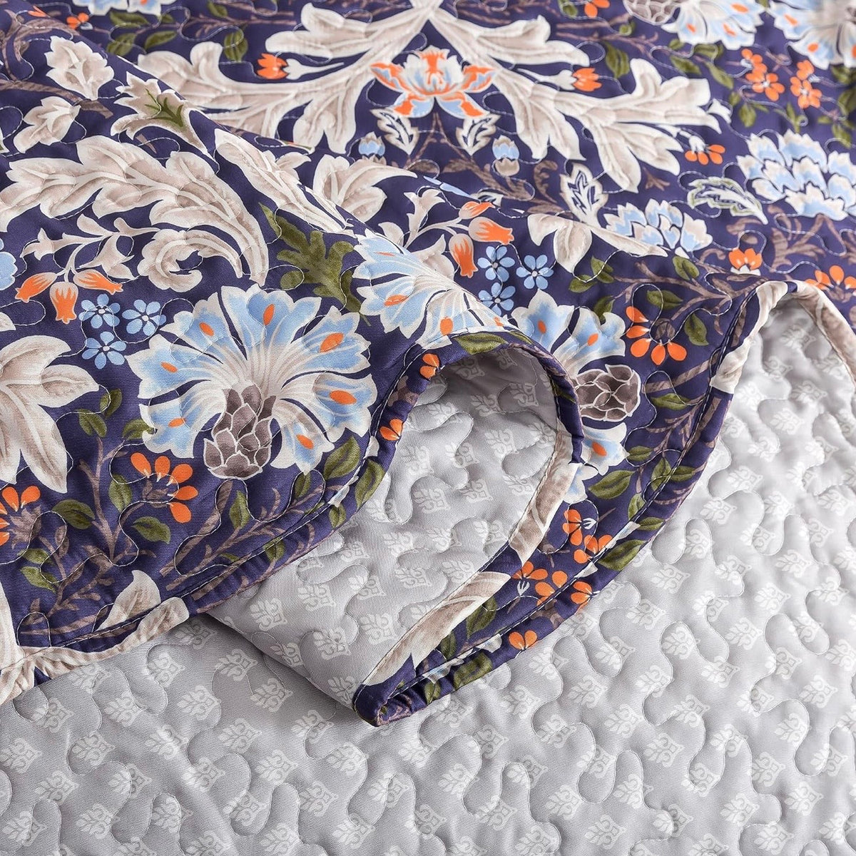 NEW Anthropologie Purple Floral Queen / King Quilt Bedspread Bedding & Sham Set