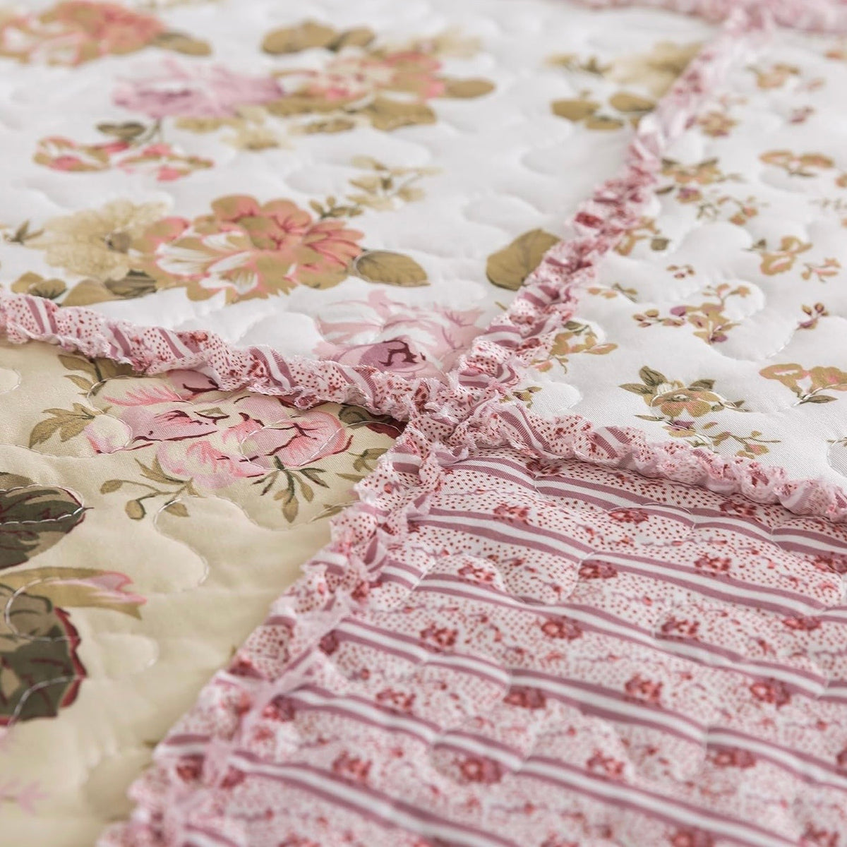 NEW Anthropologie Pink Vintage Floral Patchwork Quilt Coverlet Bedding Sham Set