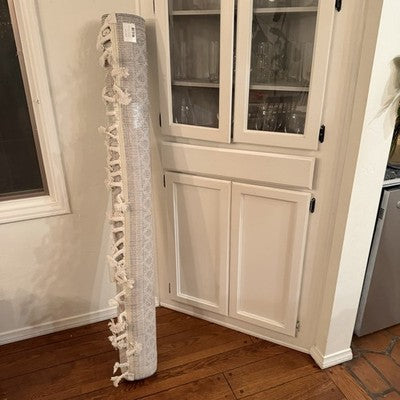 NEW West Elm White Cream Boho Tassel Geometric Shag Area Rug Carpet - 4' x 6'