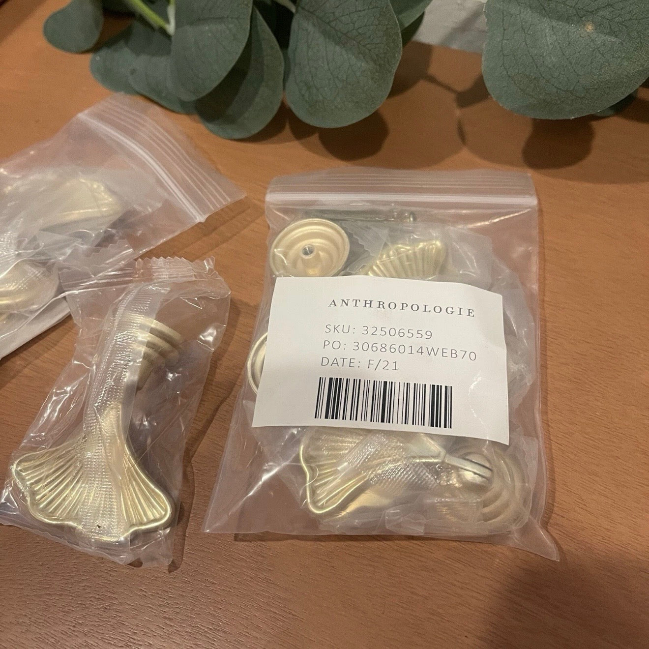 NEW Anthropologie (Set of 4) Gold Leaf Boho Cabinet Knobs Drawer Pulls Hardware