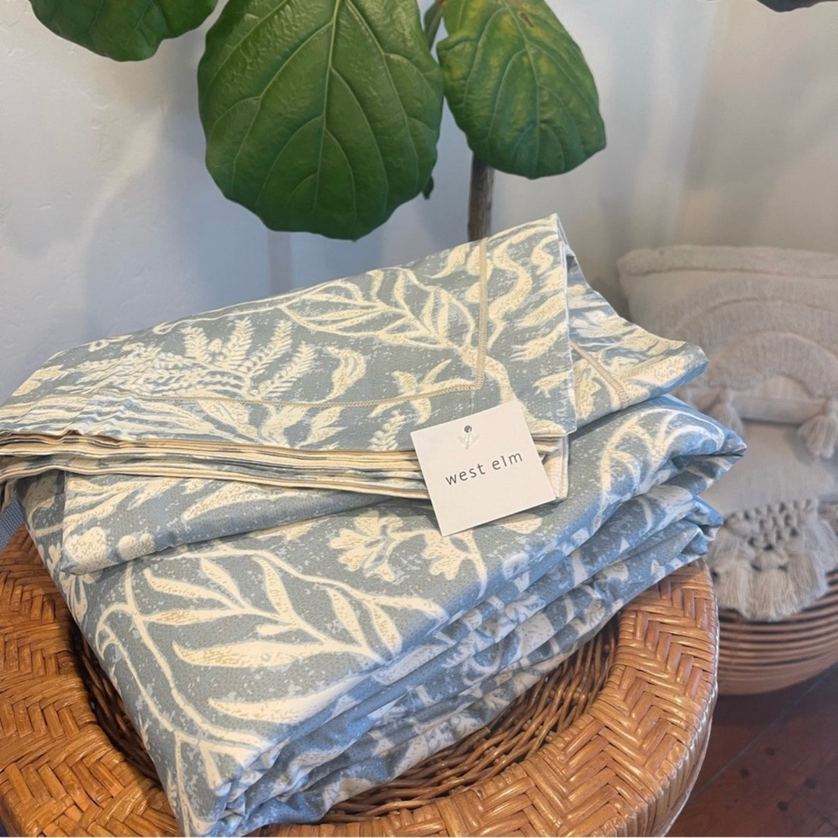 NEW West Elm Blue Cotton Floral Botanical Queen / King Bedding Duvet & Sham Set
