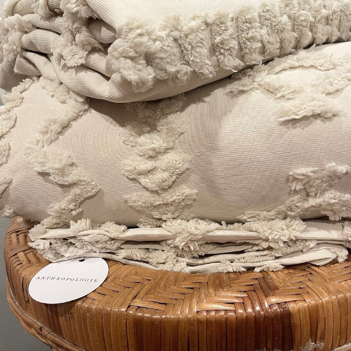 NEW Anthropologie Beige Boho King / Queen Size Tufted Bedding Duvet & Sham Set