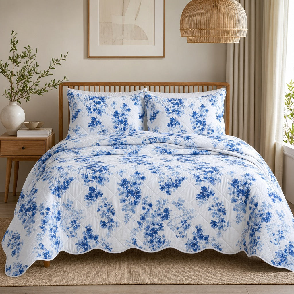 NEW Anthropologie Blue & White Vintage Floral Bedding Quilt Comforter & Sham Set