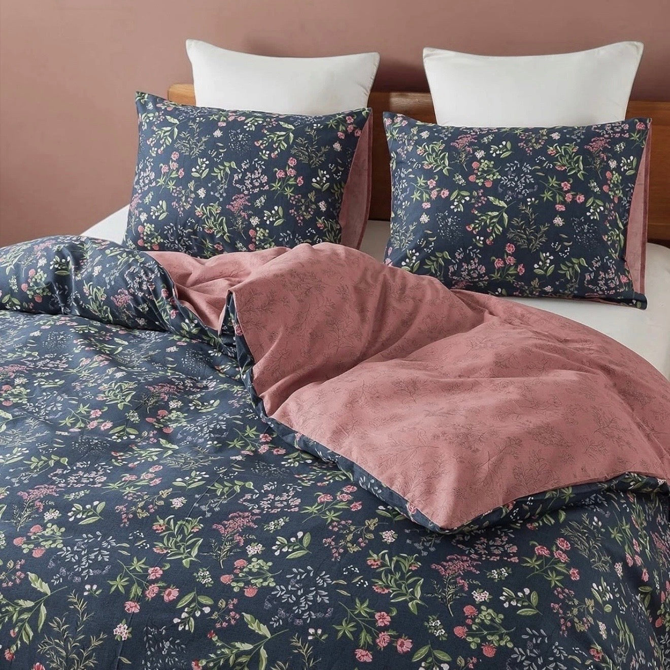 NEW Anthropologie Blue Floral Cotton Queen / King Size Bedding Duvet & Sham Set