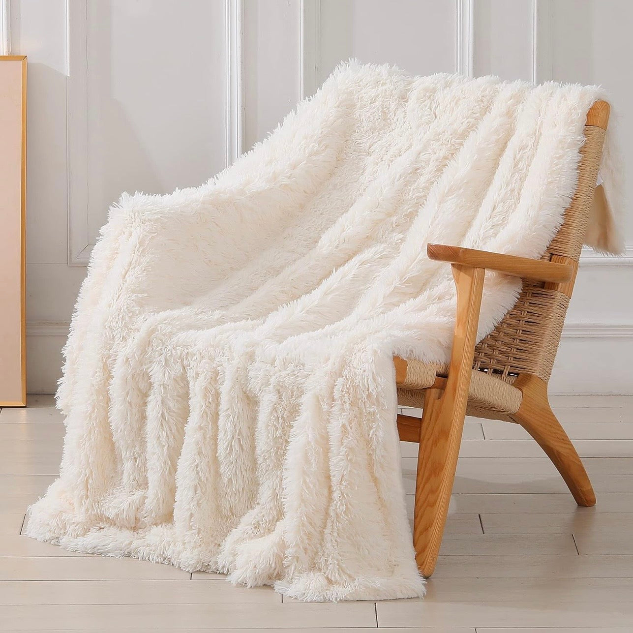 NEW West Elm Boho Beige Faux Fur Fuzzy Plush Throw Blanket Bedding - 50" x 60"