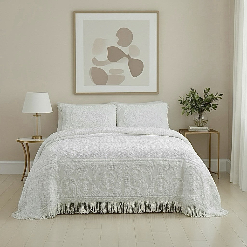 NEW Anthropologie White King Chenille Damask Quilt Bedspread Blanket & Sham Set