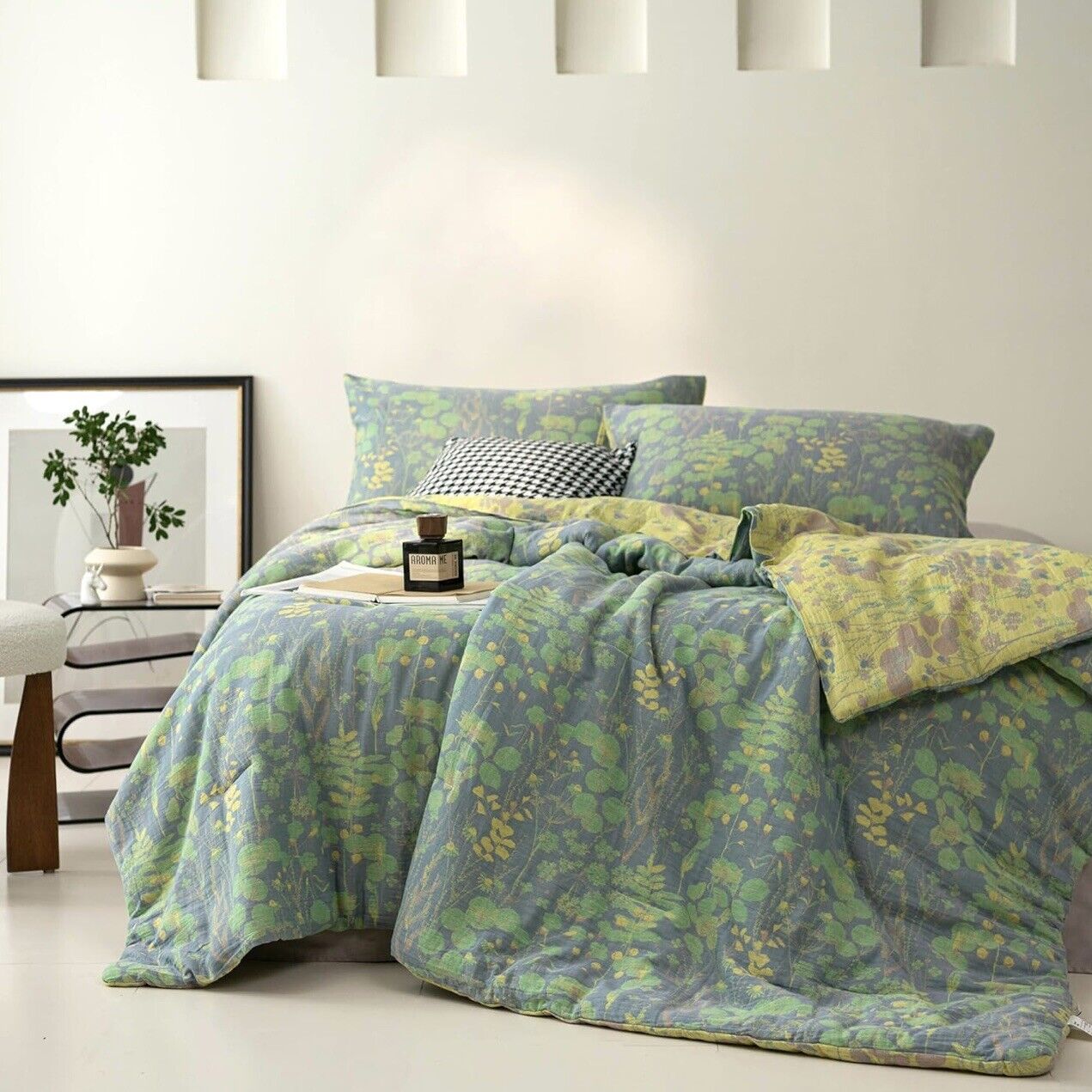 NEW Anthropologie Blue Green Floral Reversible Queen Bedspread Blanket Sham Set