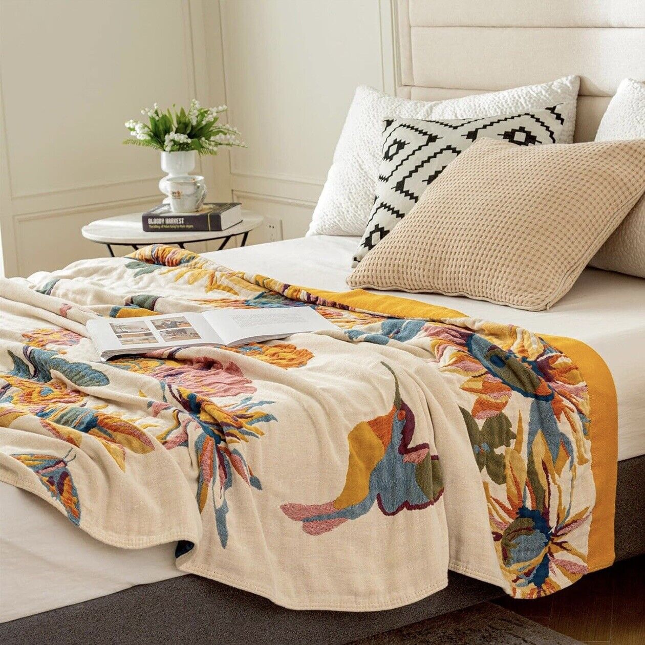 NEW Anthropologie Queen Size Boho Floral Blanket Bedspread Bedding Quilt 80 x 90