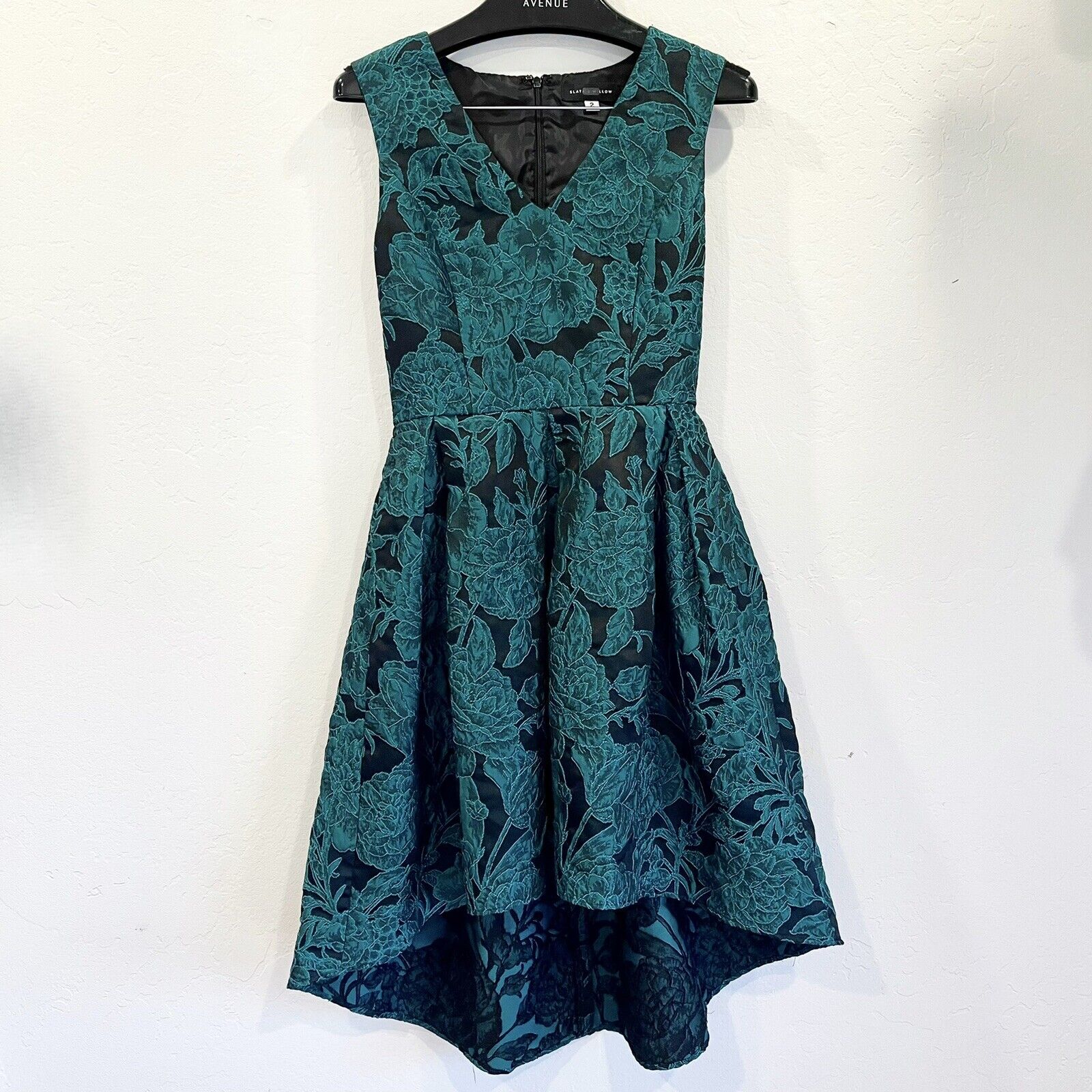 Slate & Willow Green Designer Jacquard Gabi Cocktail Party Dress Size Small / 2