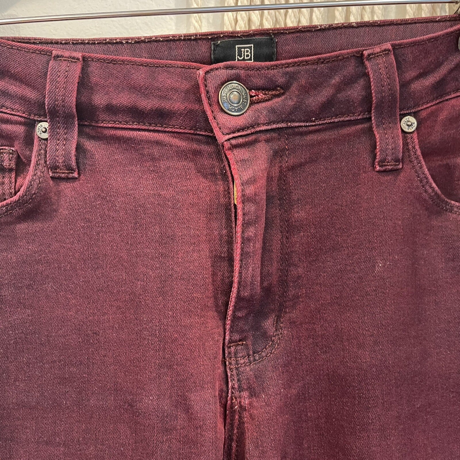Anthro /Just Black Mid Rise Maroon Skinny Legging Stretch Denim Jeans Pants - 30