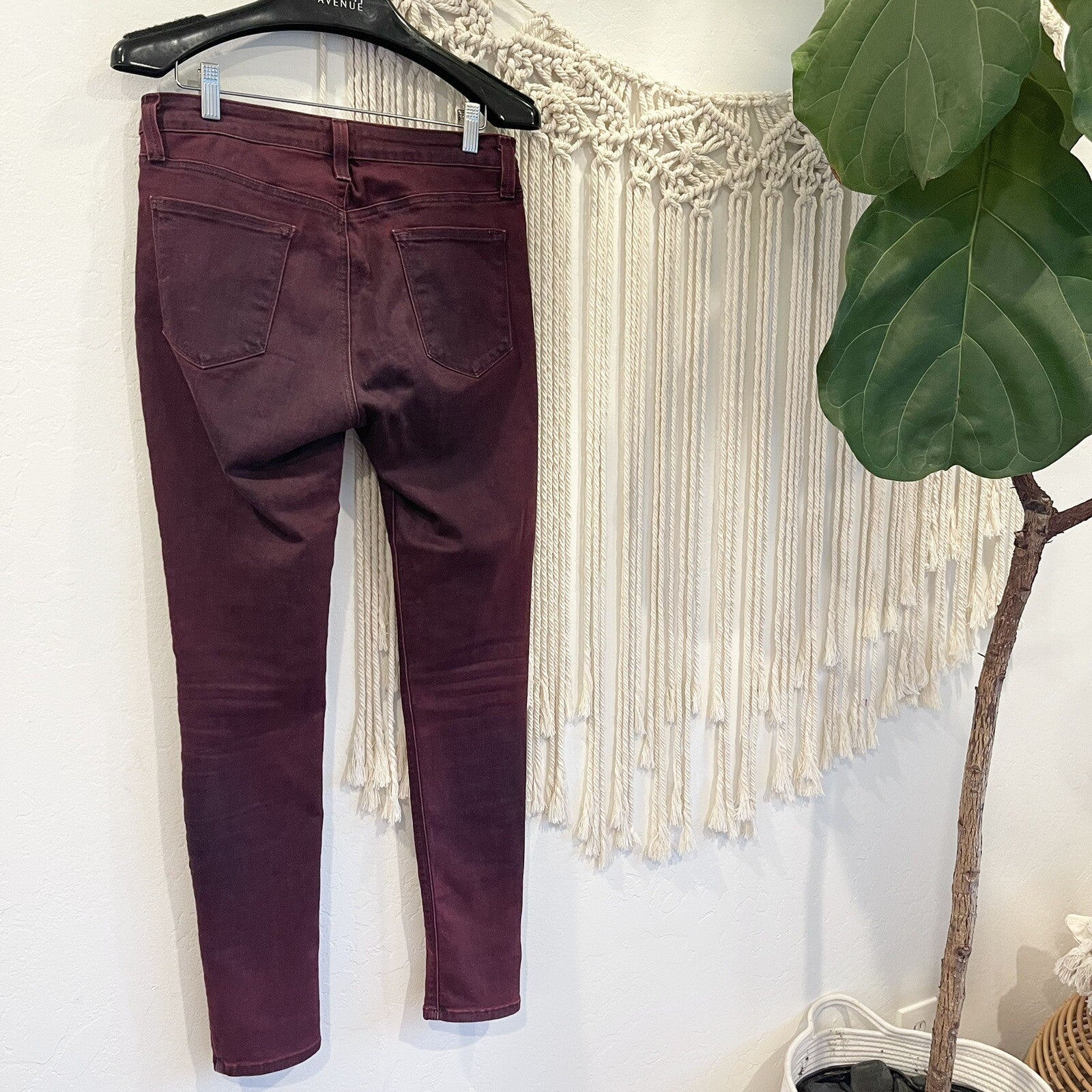 Anthro /Just Black Mid Rise Maroon Skinny Legging Stretch Denim Jeans Pants - 30