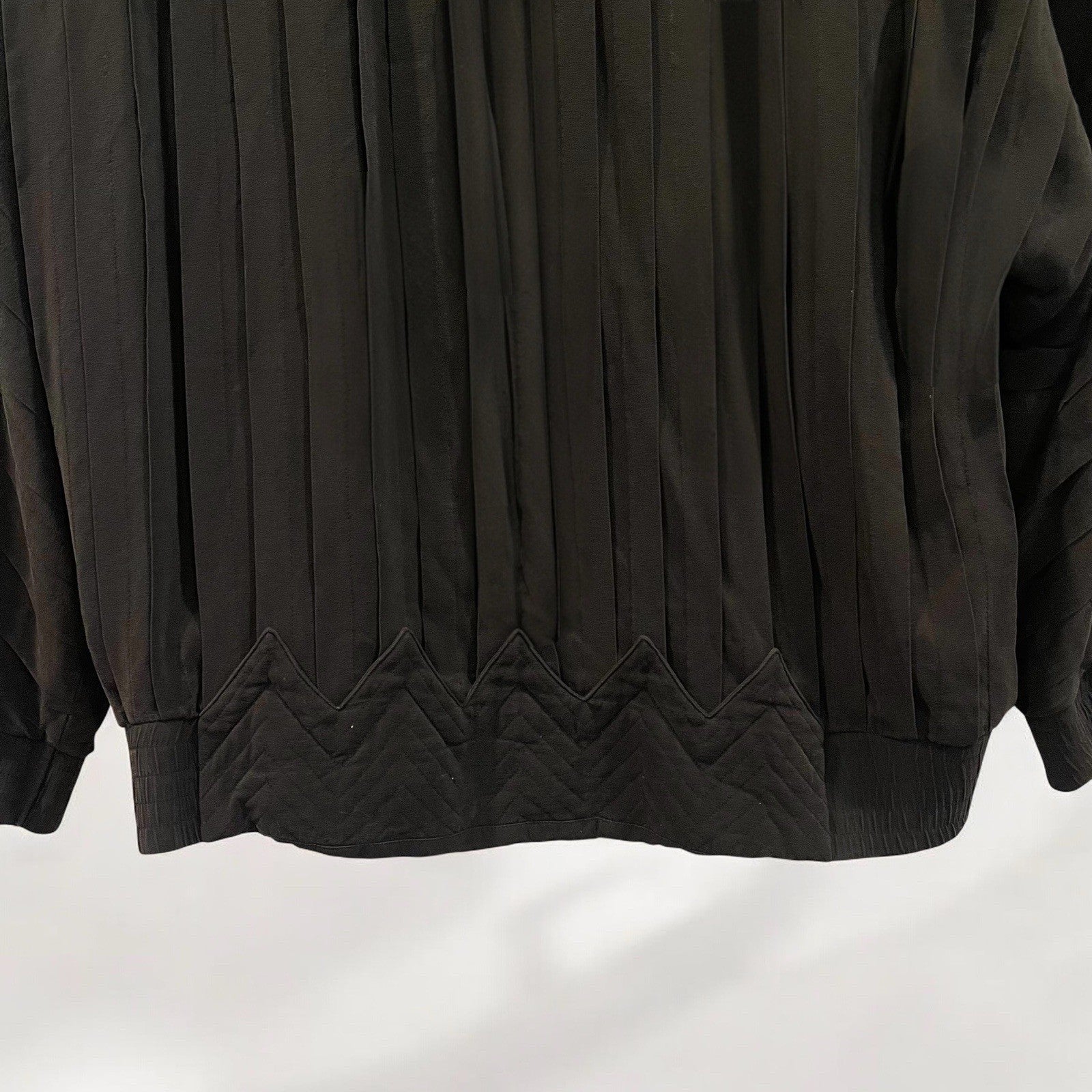 Vintage Black Perlita Pleated Silk Triangle Embroidered Bomber Jacket Coat Large