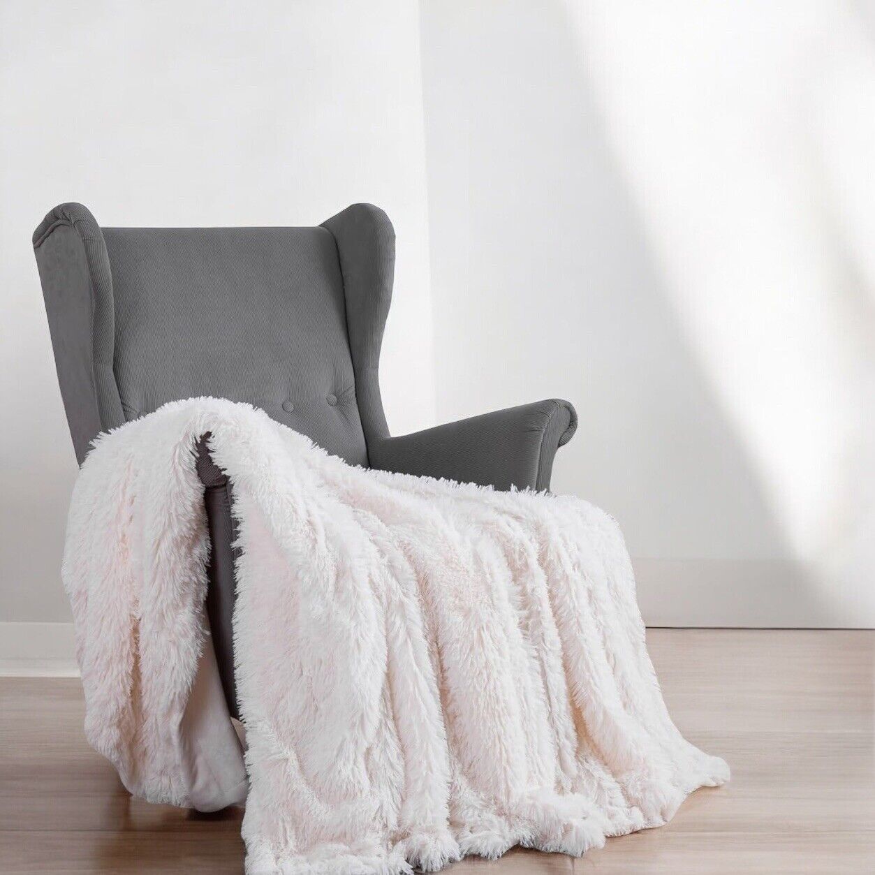 NEW West Elm Boho Beige Faux Fur Fuzzy Plush Throw Blanket Bedding - 50" x 60"