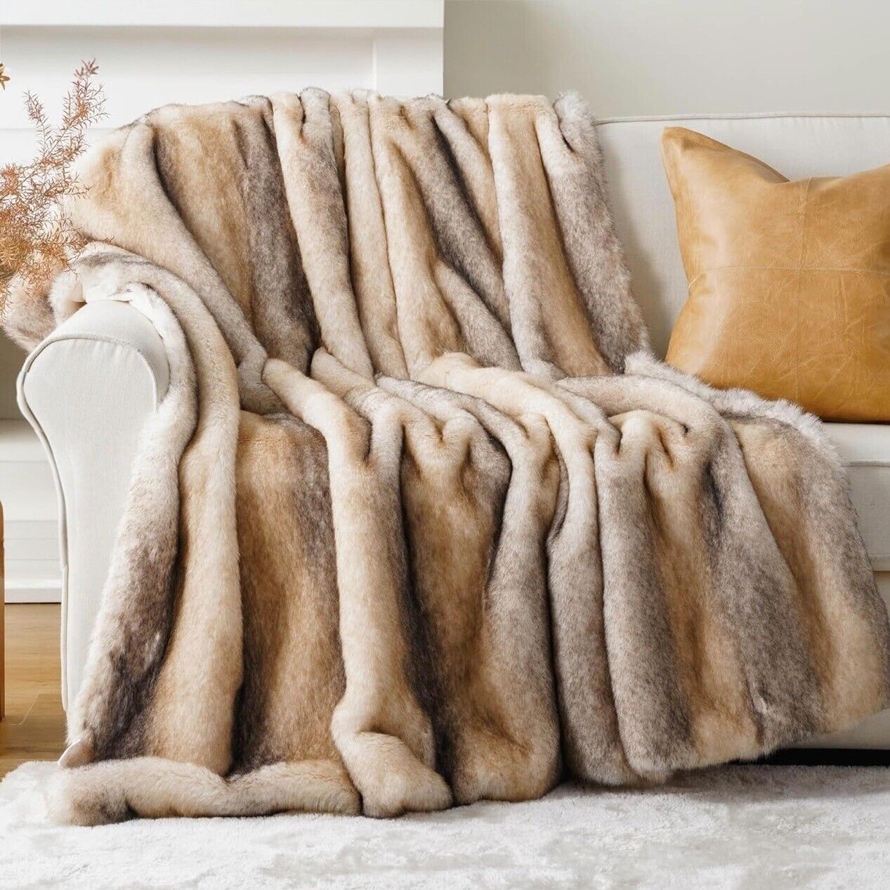 NEW West Elm Boho Brown Faux Fur Thick Mink Throw Blanket Bedding - 60" x 50"