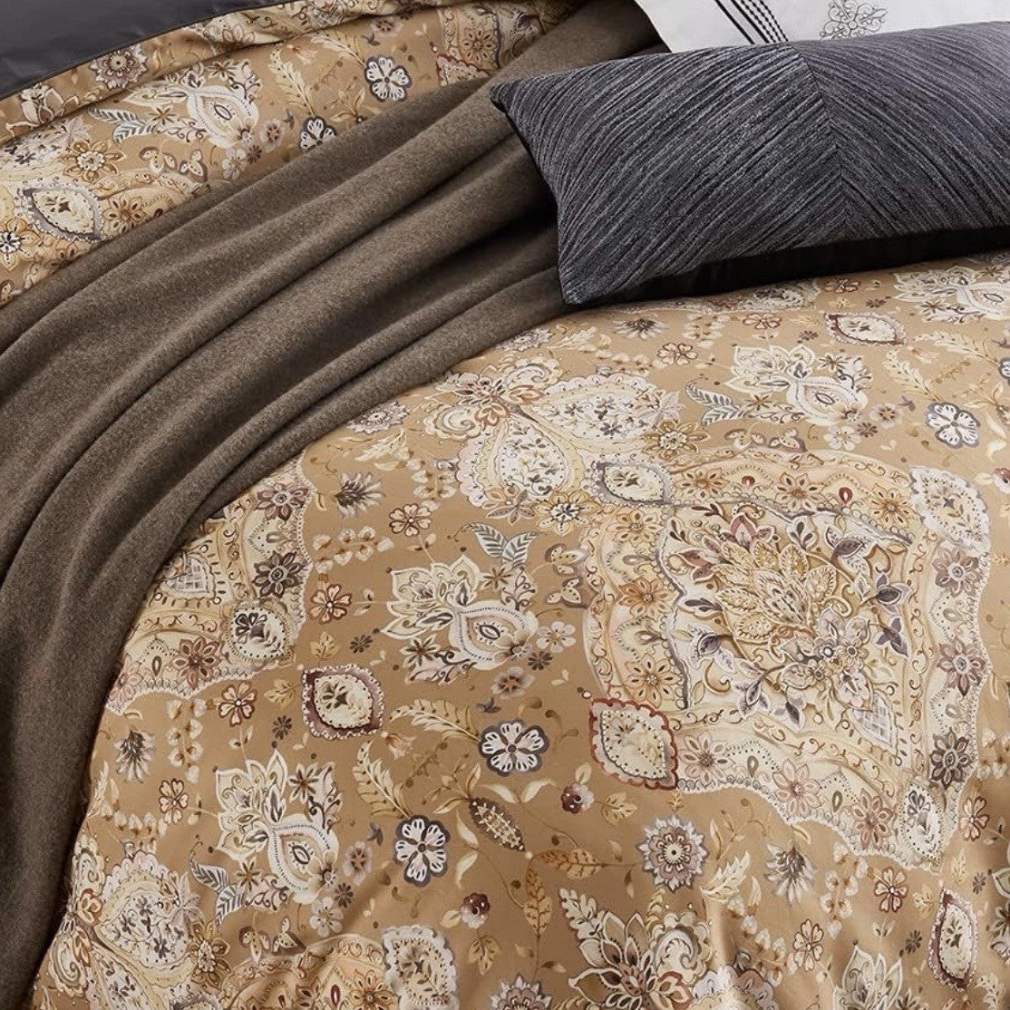 NEW West Elm Beige Floral Damask Paisley Queen / King Bedding Duvet & Sham Set