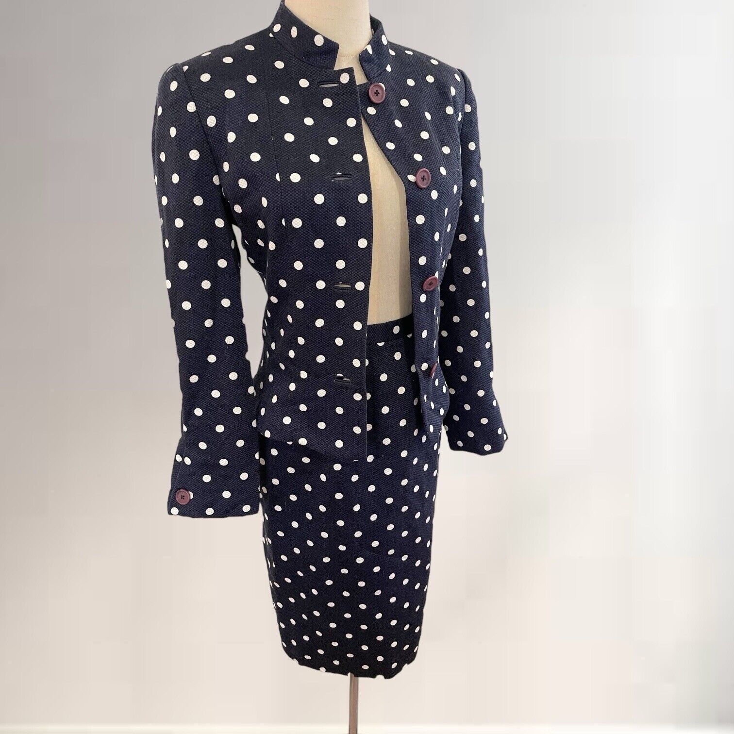 Vintage Carolina Herrera Navy Polka Dot Skirt Suit Blazer Jacket Set Size Small