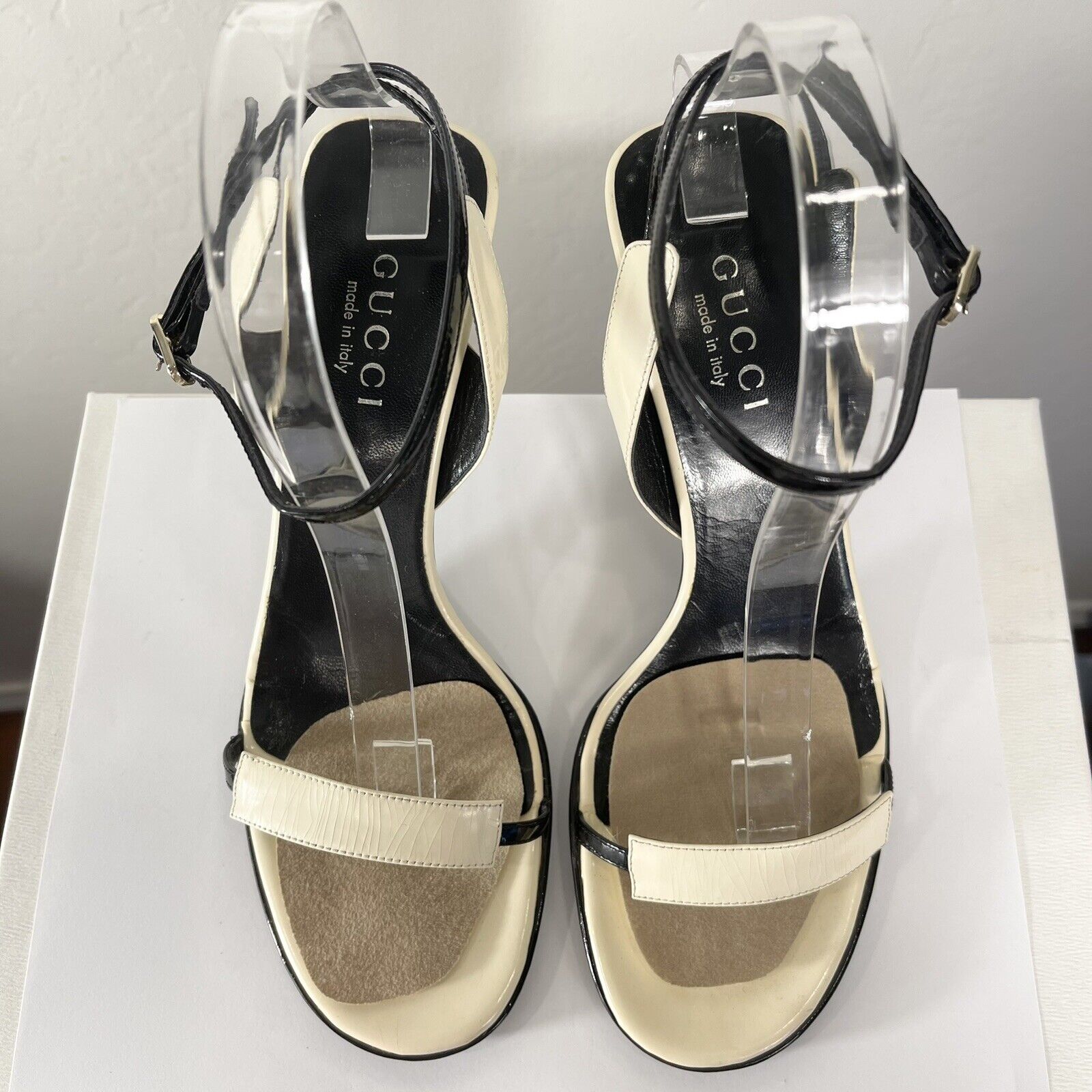 Gucci Stilletos Heels / Shoes | Black & Cream Ankle Strap - Size 8.5 / 39