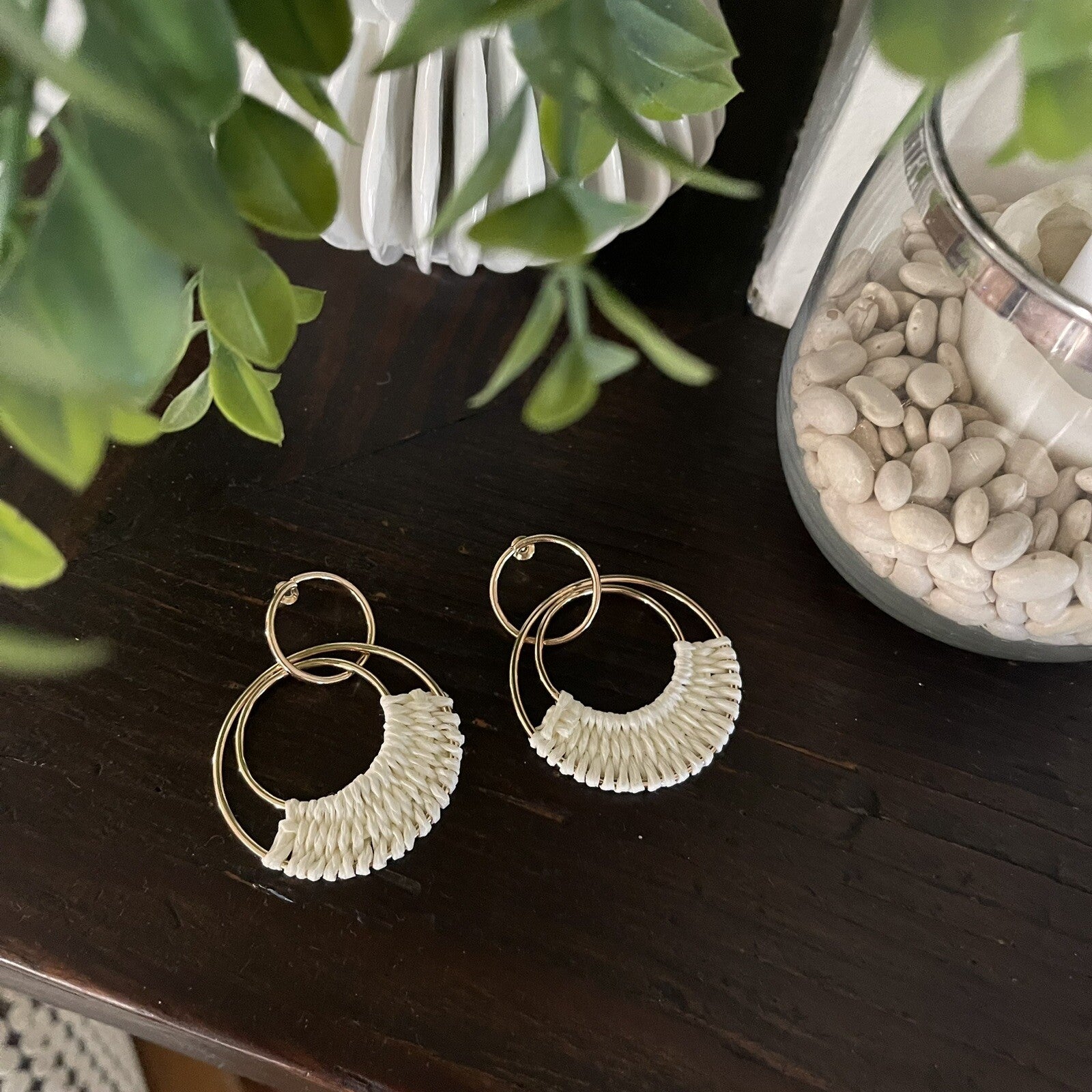 NEW Anthroplogie Boho Gold & Raffia Lightweight Hoop Earrings Jewelry Accessory