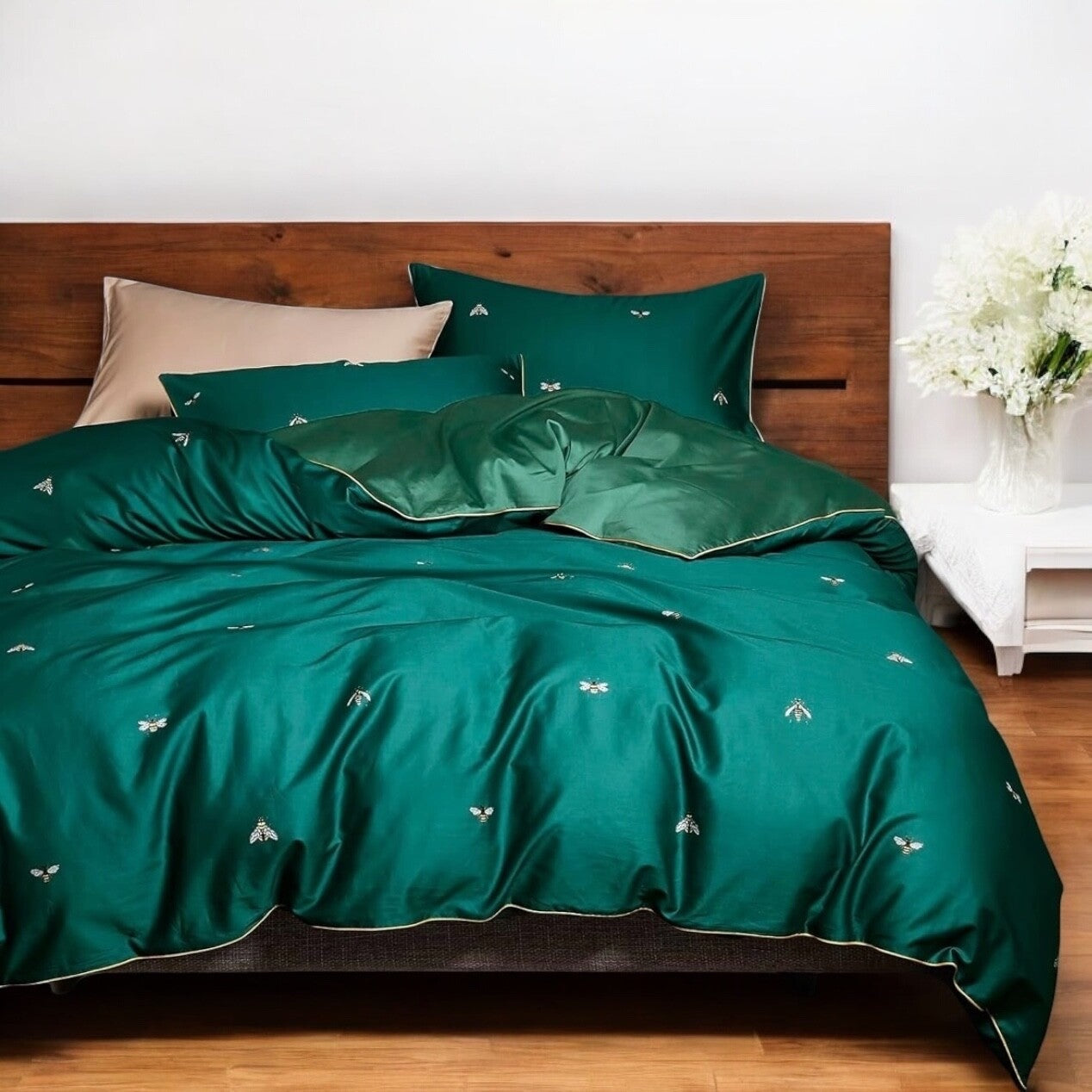 NEW Anthropologie Emerald Green Bee Boho King Size Bedding Duvet Sham Case Set