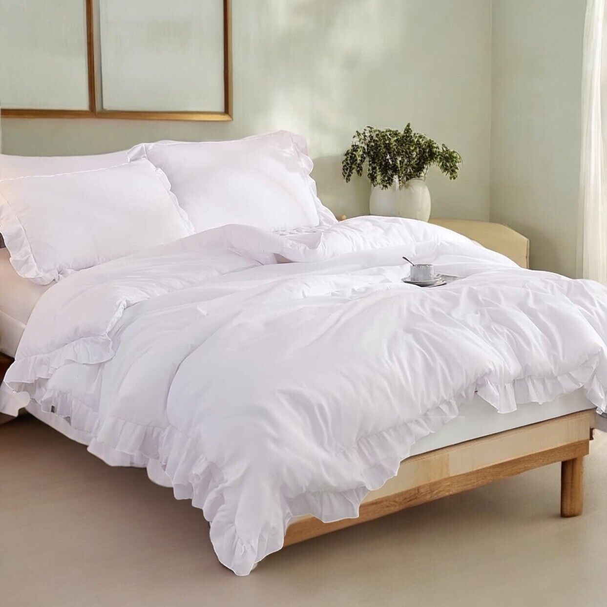 NEW West Elm White Ruffle Solid Down Altern. Comforter & Pillow Sham Bedding Set