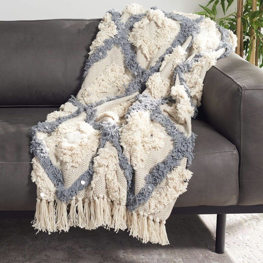 NEW Anthropologie Boho Gray White Tassel Throw Blanket Knit Bedspread 50" x 60"