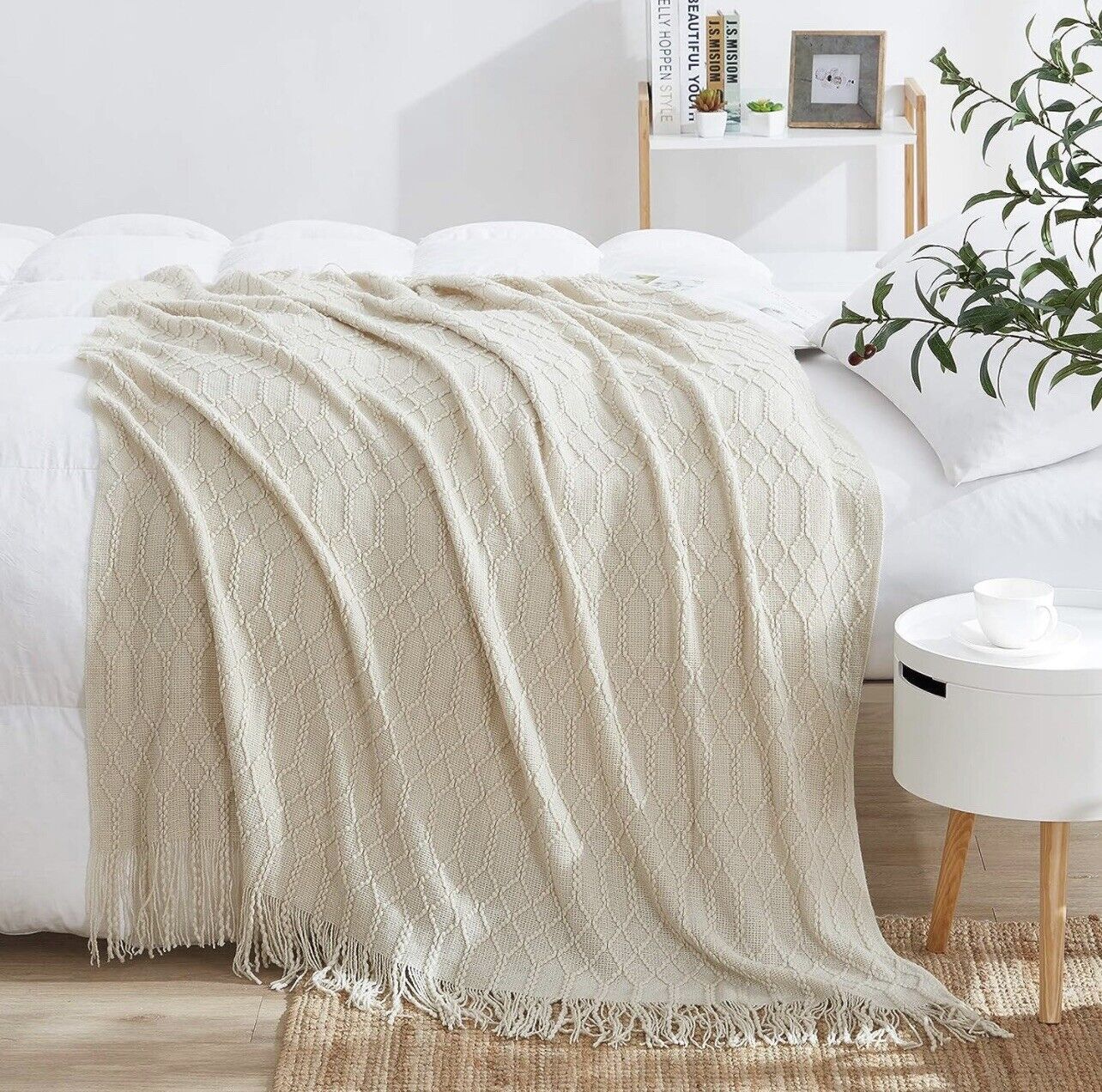 New Anthropologie White Boho Tassel Fringe Pom Pom Knit Throw Blanket 60" x 80"