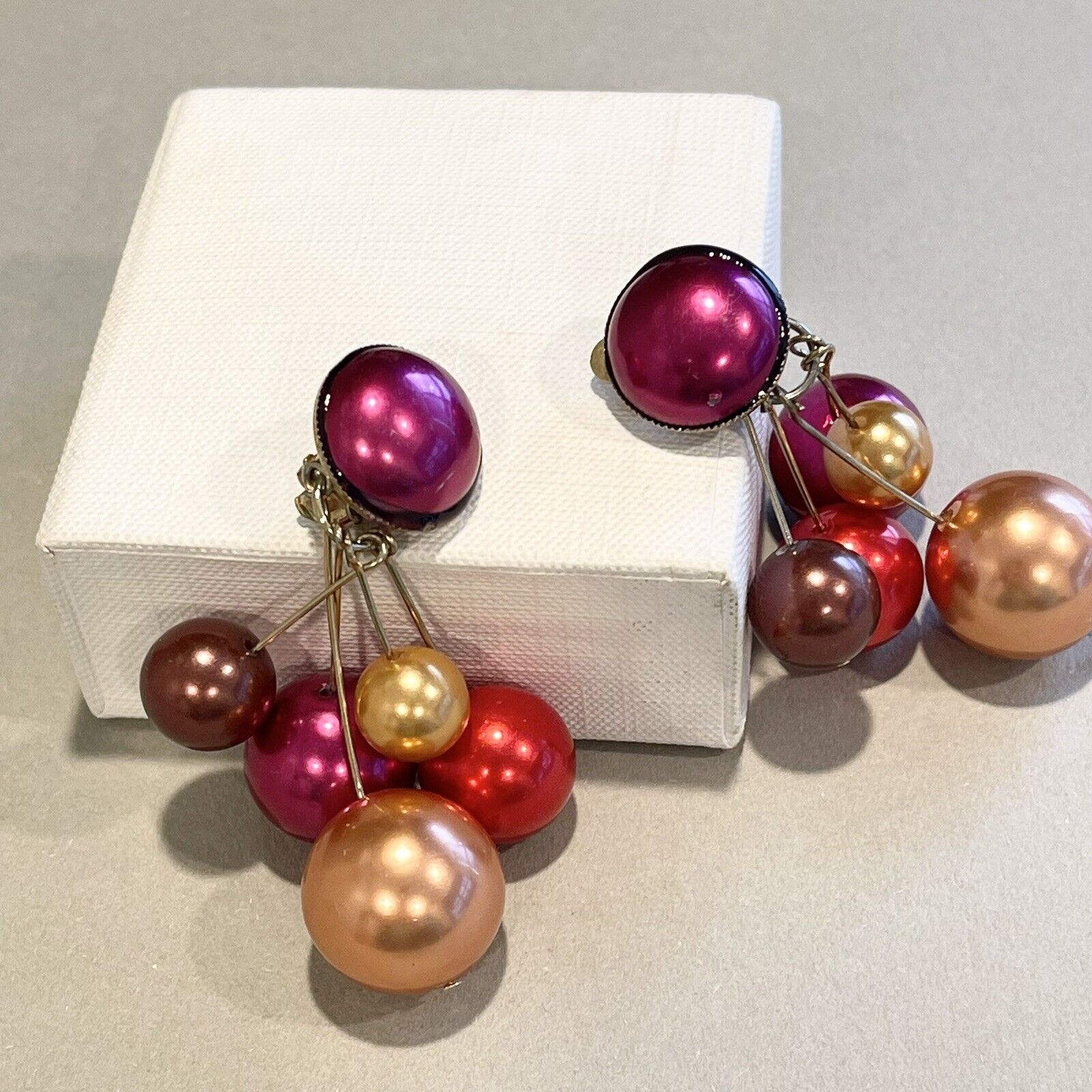 Vintage 1970s Colorful Round Ball Dangle Clip-on Earrings Costume Jewelry