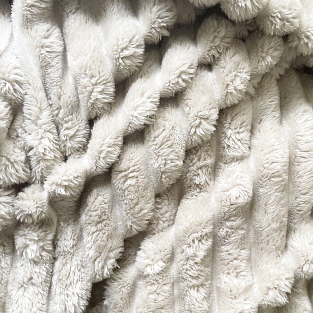 NEW West Elm Boho White Knit Sherpa Ultra Soft Throw Blanket Bedding - 60" x 80"