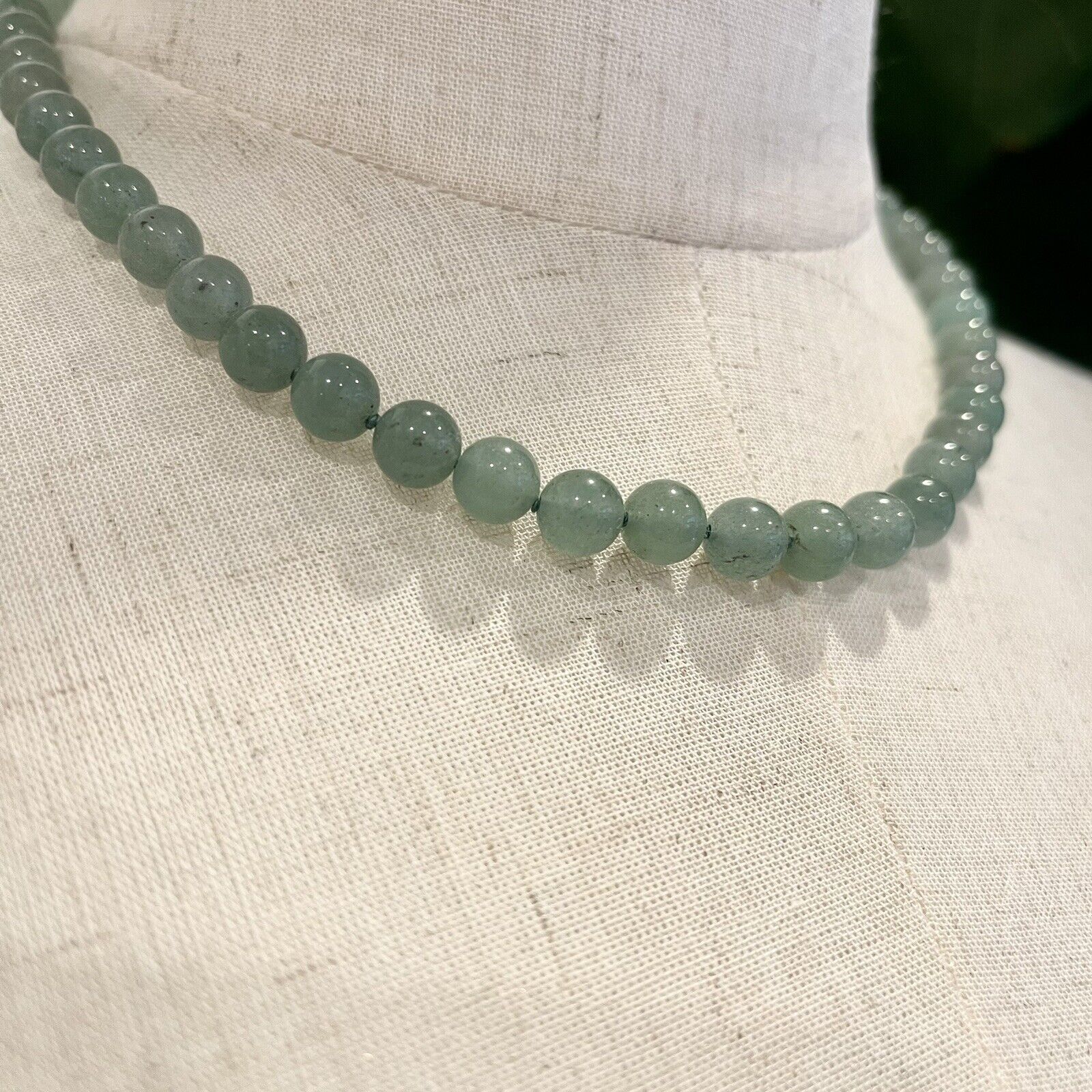 Authentic Custom Green Jade Beaded Necklace Choker Precious Gem Stones Jewelry