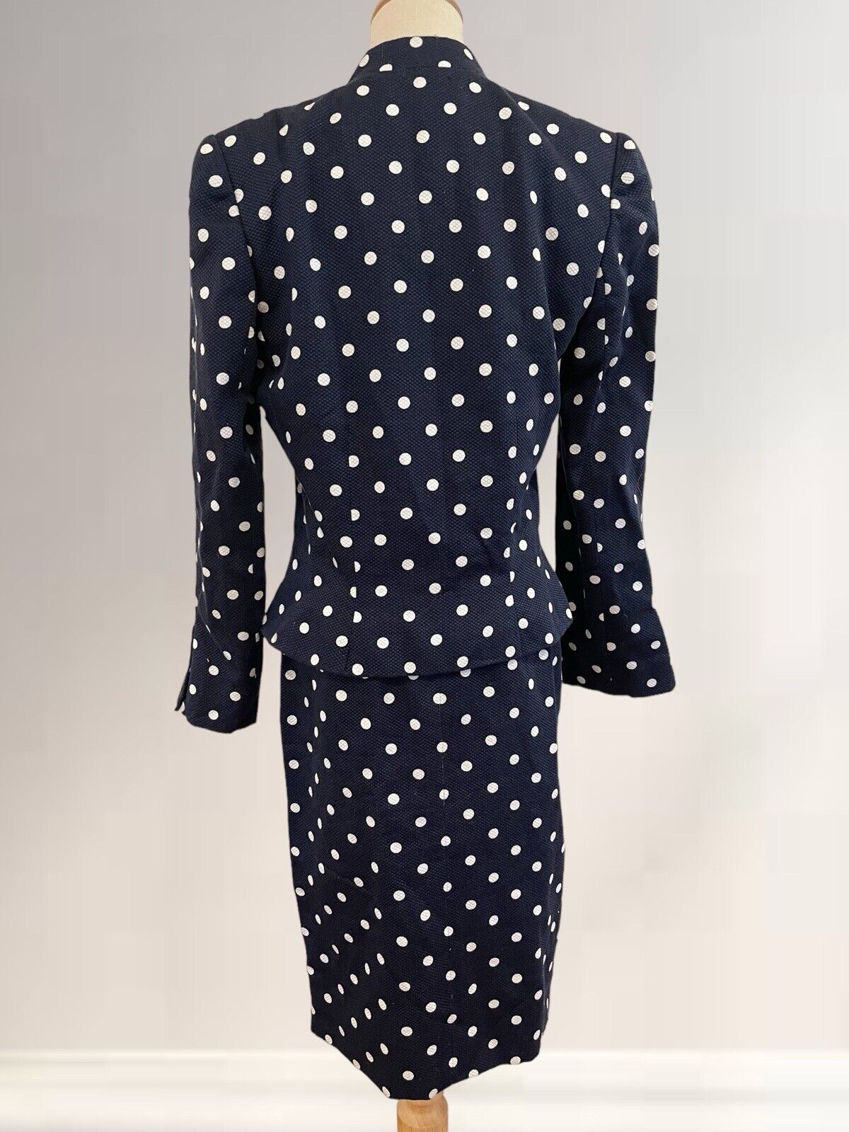 Vintage Carolina Herrera Navy Polka Dot Skirt Suit Blazer Jacket Set Size Small