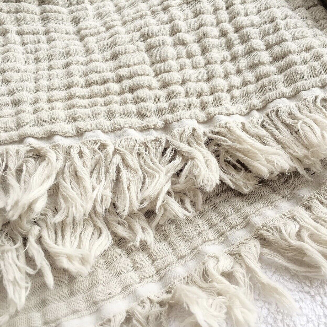 NEW West Elm Boho Beige Tassel Waffle Knit Muslin Gauze Throw Blanket 55" x 60"