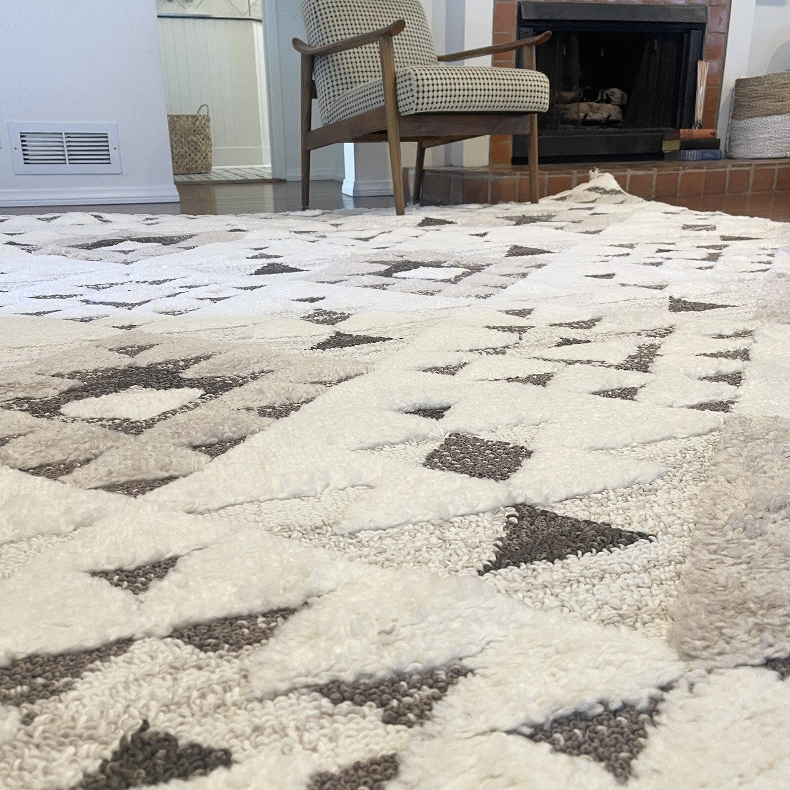 NEW XL White Boho Tassel Geometric Shag Area Rug Carpet 5' x 7.5'