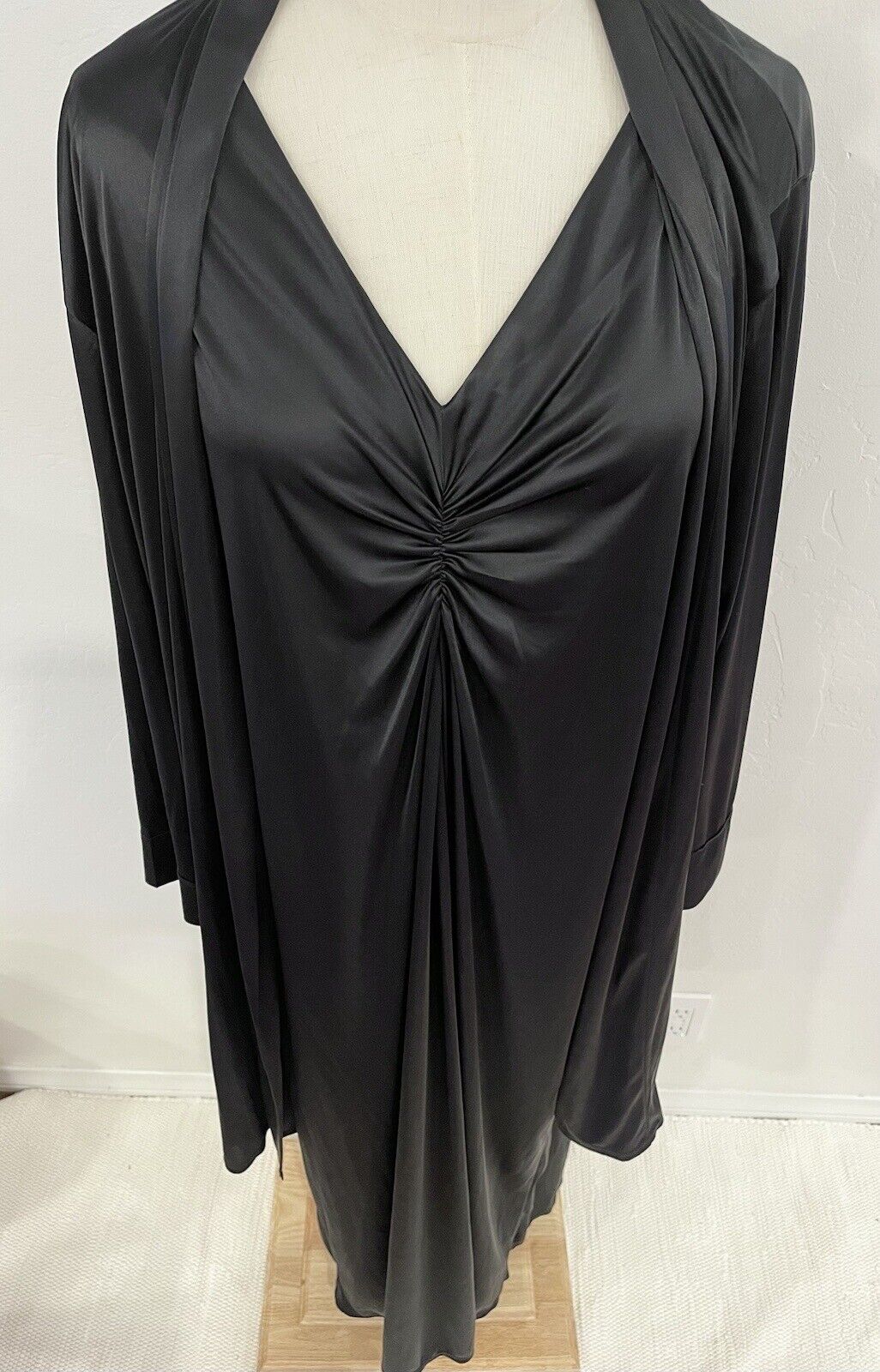 NEW Natori Black Silky Nightgown Robe Lingerie Dress Gown Pajama Set - Large