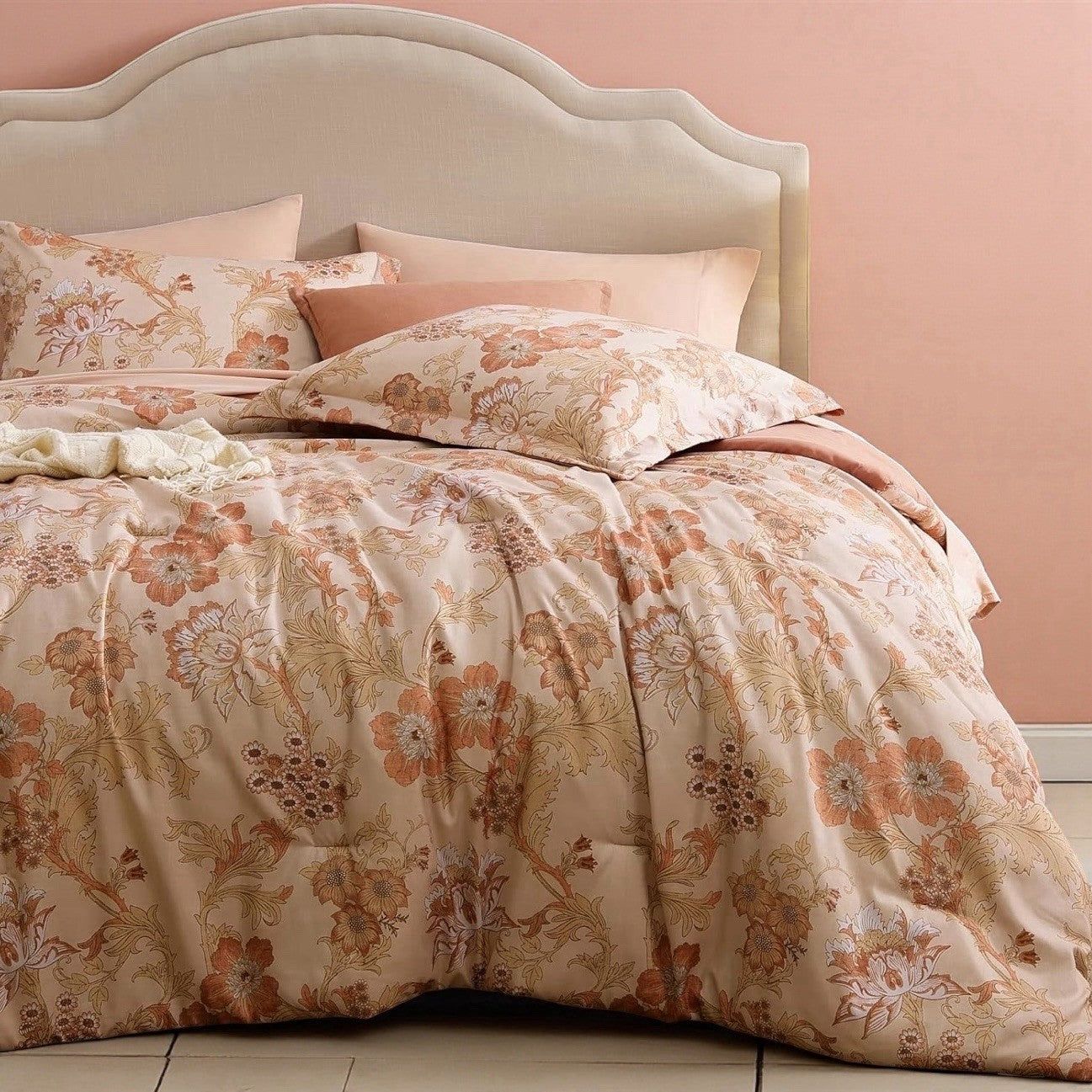 NEW Anthro 7 Piece Blush Floral Boho Queen / King Bedding Comforter & Sham Set