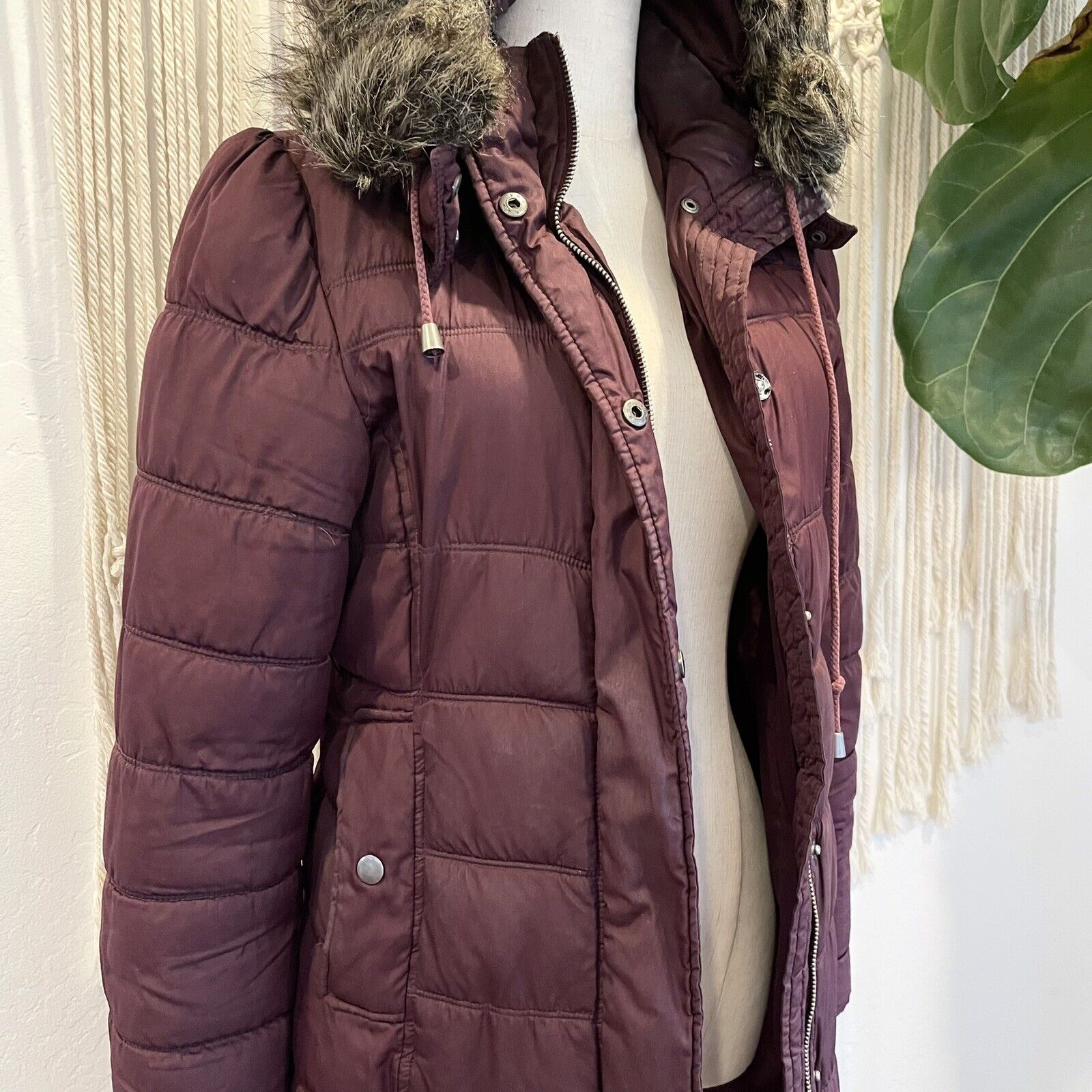 Mossimo Maroon Fur Hood Puffer Long Parka Jacket Coat | Size Small