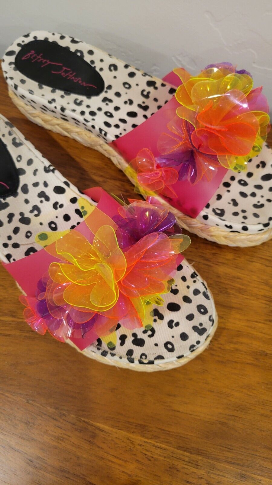 Betsey Johnson Neon Floral Espadrille Wedge Platform Sandals Shoes Size 8.5 / 39