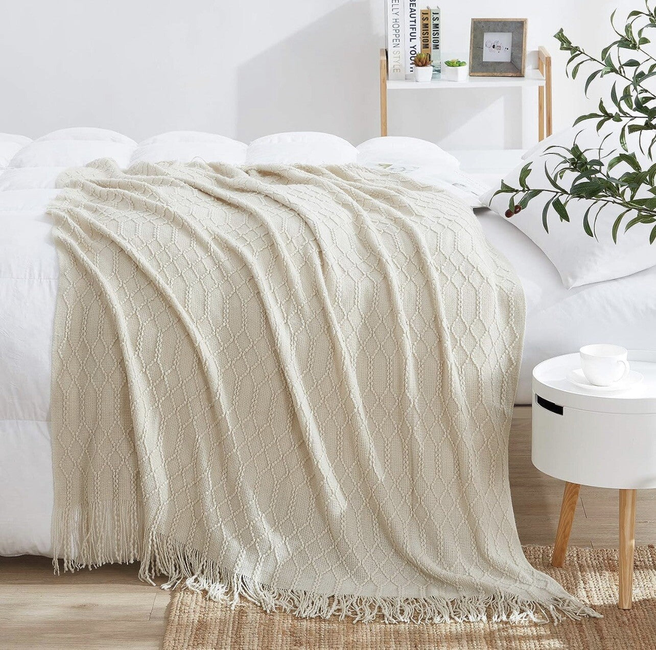New Anthro White Boho Tassel Fringe Pom Pom Knit Throw Blanket 60" x 80"