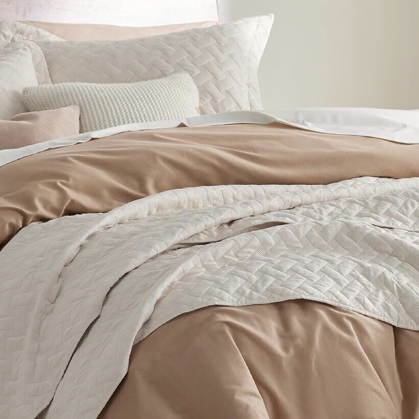 NEW Anthropologie Beige Boho Chevron Quilted Bedding Quilt & Sham Set - King