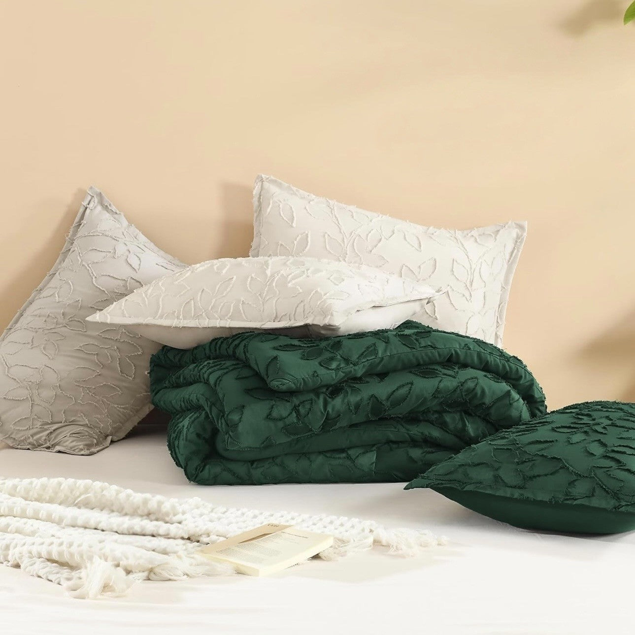 NEW Anthro Ivory Beige Tufted Floral Queen King Boho Comforter Bedding Sham Set