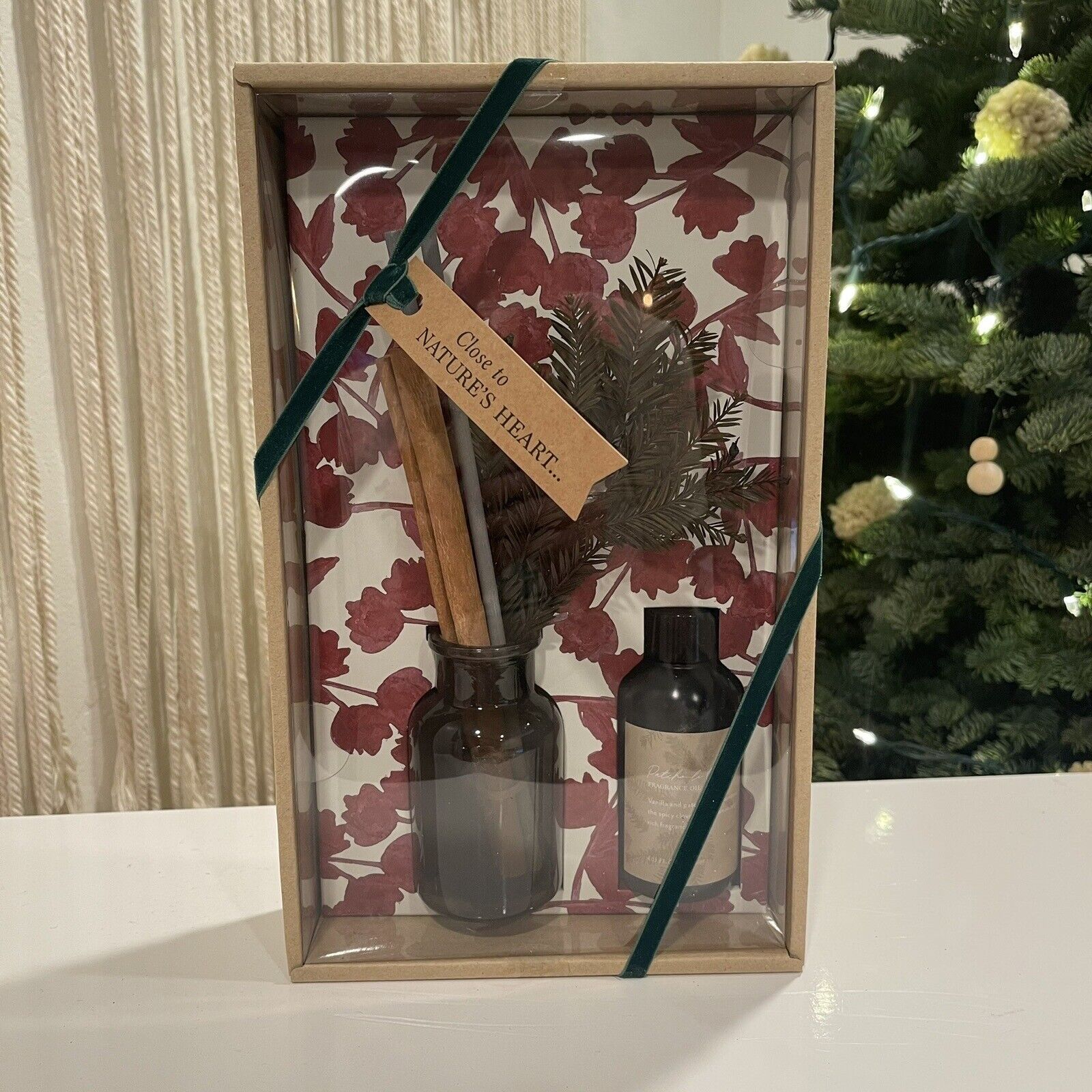 New Anthropologie Holiday Scented Oil Reed Diffuser Fragrance Vanilla Gift Set