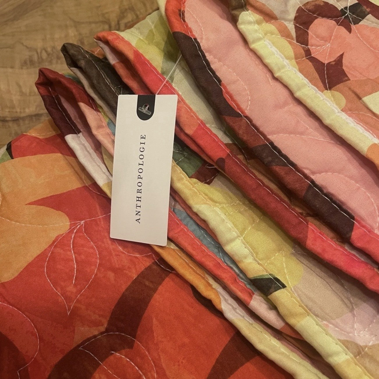 NEW Anthro Red Floral Reversible Boho Knit Queen / King Bedding Quilt & Sham Set