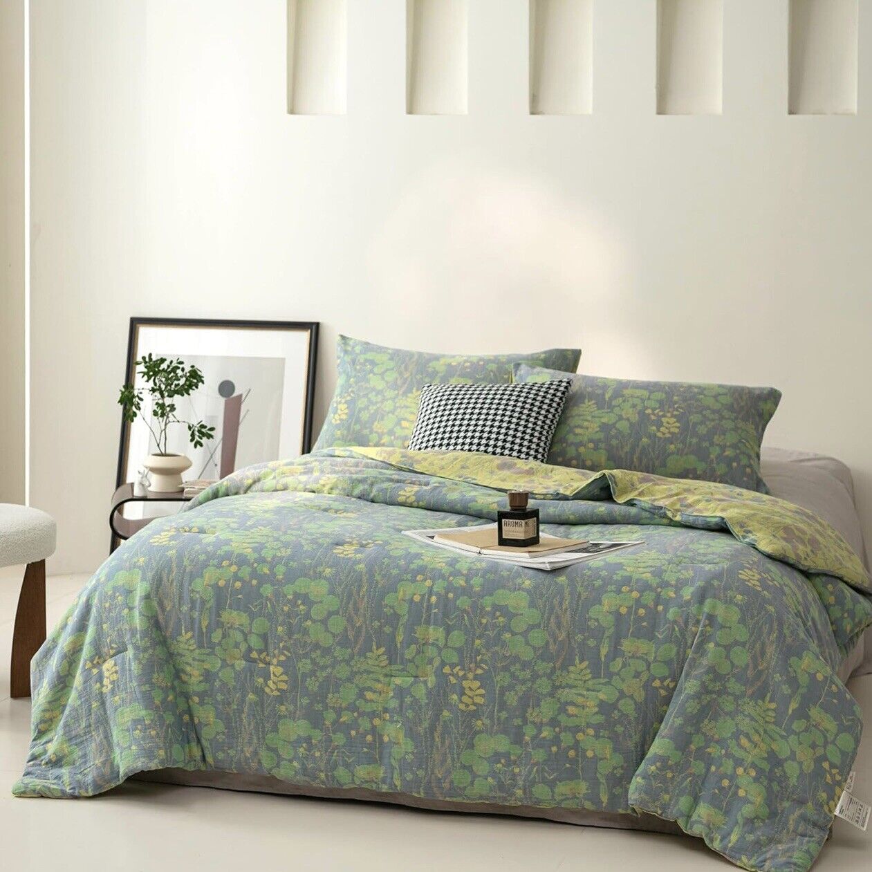 NEW Anthropologie Blue Green Floral Reversible Queen Bedspread Blanket Sham Set