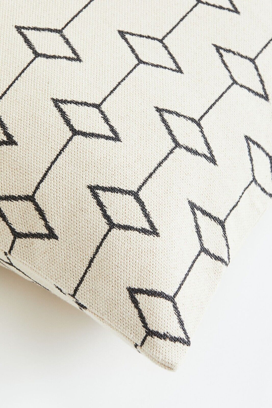 New West Elm Black & White Boho Geometric Throw Pillow Cover Case Sham 20" x 20"