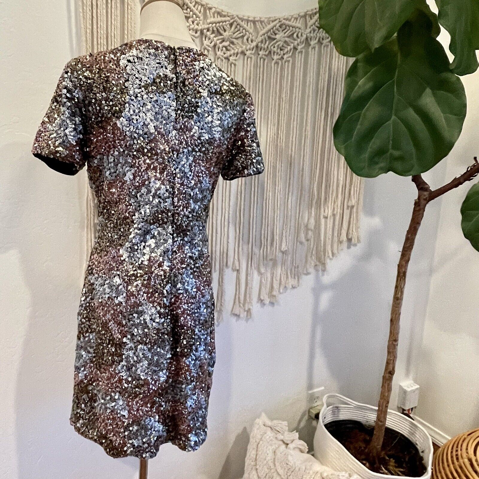 Dress the Population Gold & Silver Sequin Boho Holly Cocktail Dress - Medium