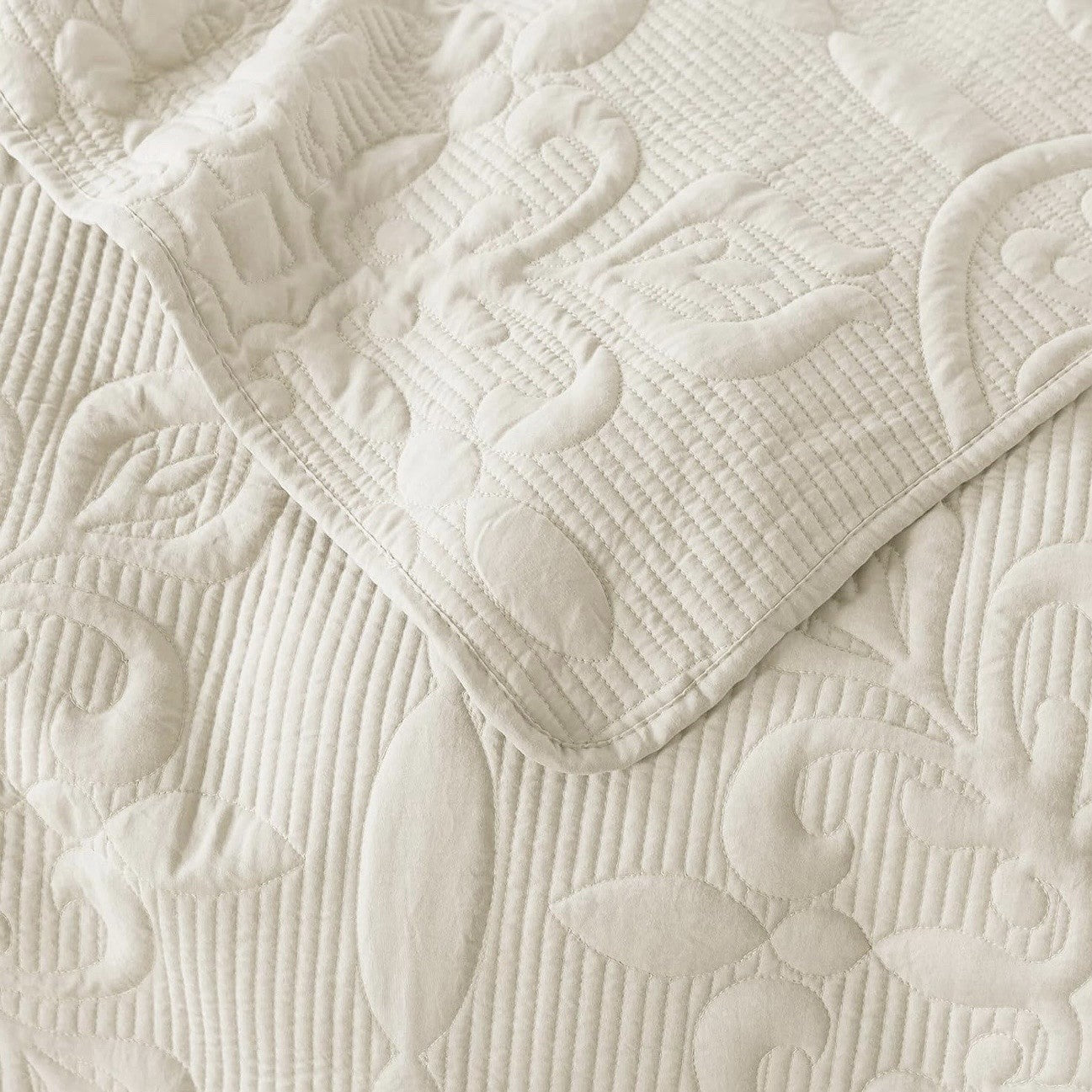 NEW Anthro White Cream Boho Jacquard Retro Queen / King Bedding Quilt & Sham Set