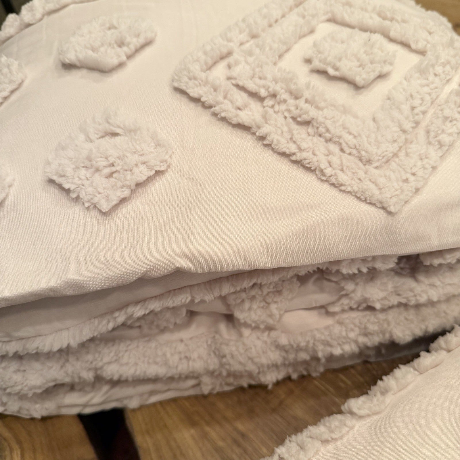 NEW Anthro Beige Cream Tufted Boho Queen / King Size Bedding Duvet & Sham Set