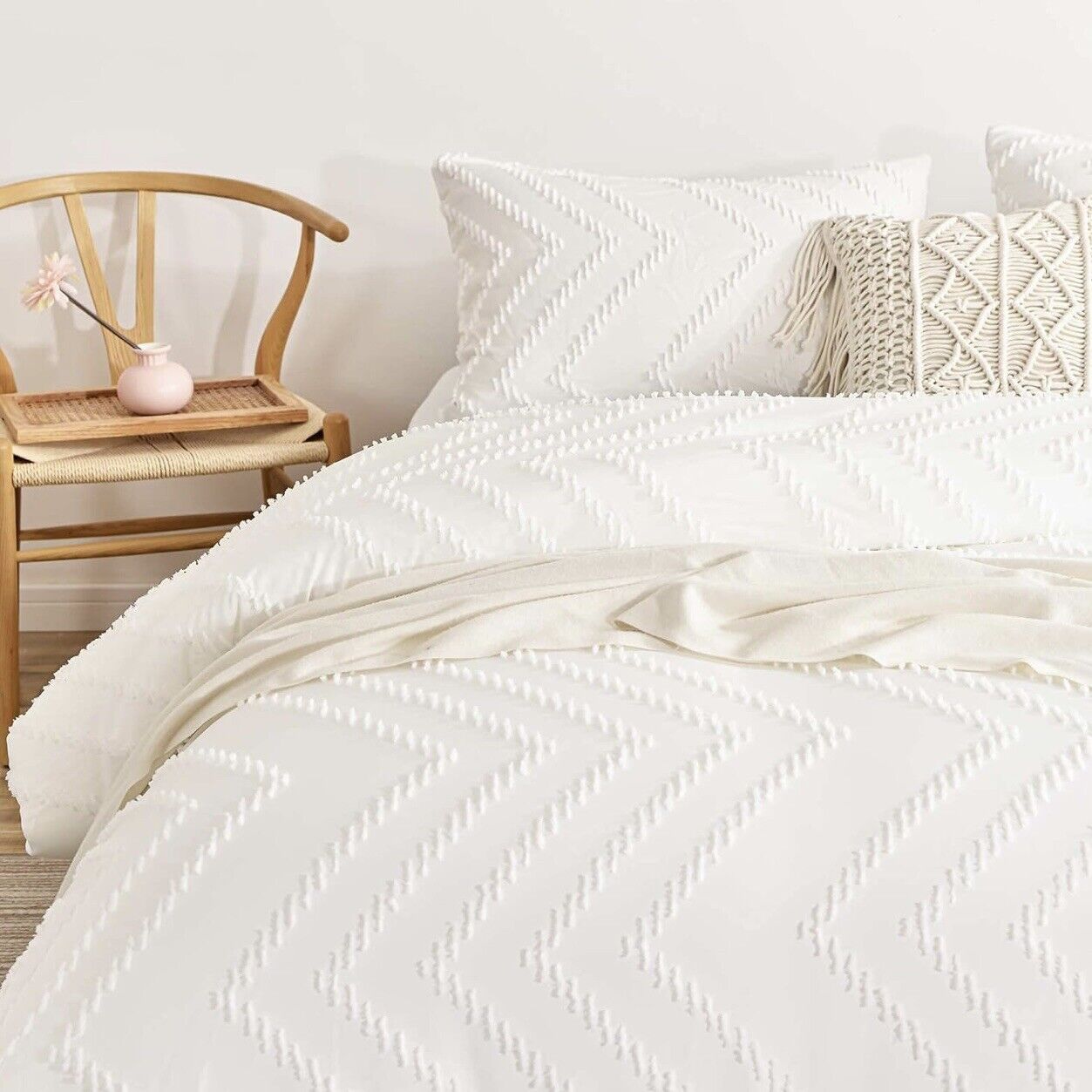 NEW Anthropologie White Tufted King Size Fringe Comforter Bedding Sham Case Set