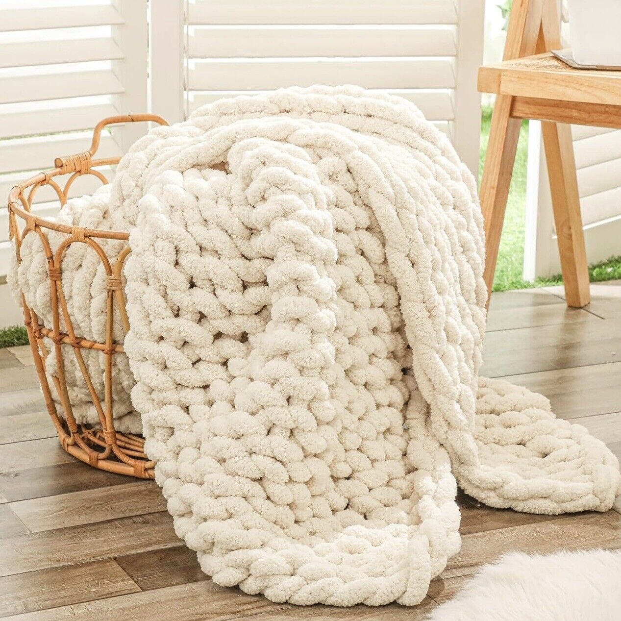 NEW West Elm Boho Chunky White Cable Knit Throw Blanket Bedding - 60" x 40"