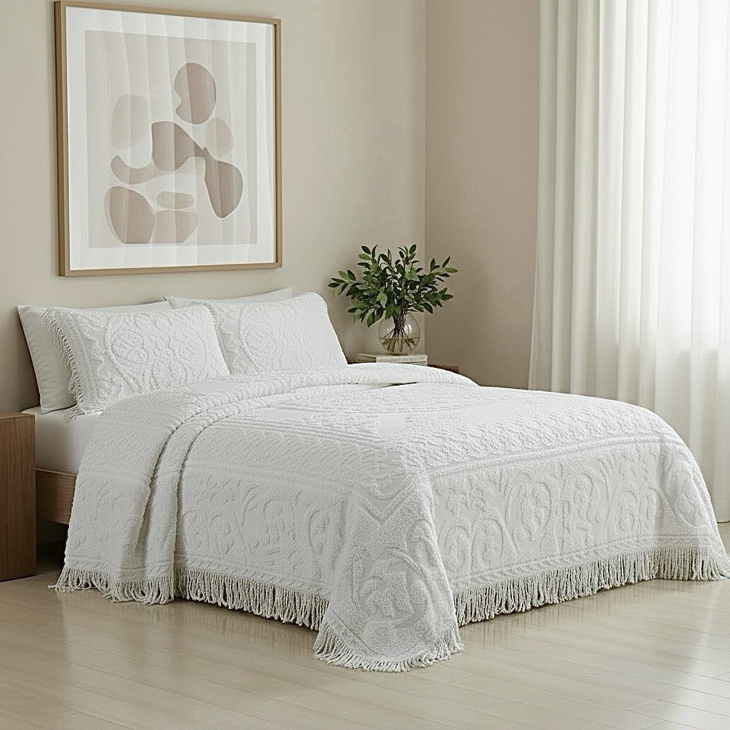 NEW Anthropologie White King Chenille Damask Quilt Bedspread Blanket & Sham Set